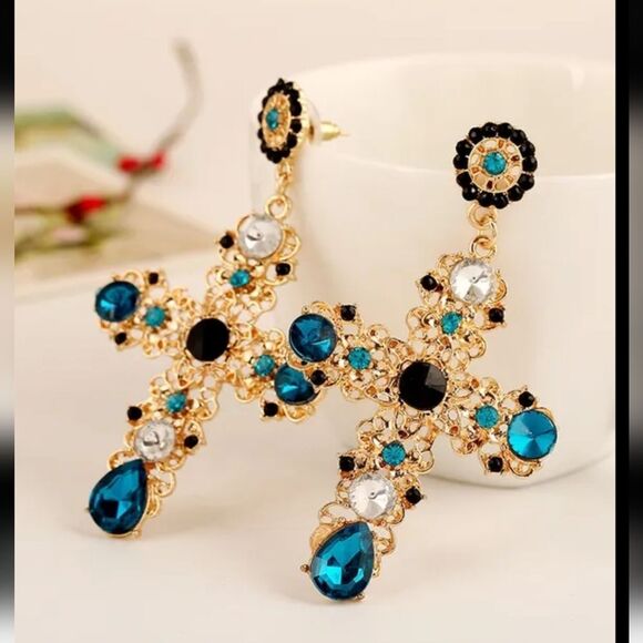 NWOT Baroque Cross Earrings - Turquoise - Picture 1 of 3